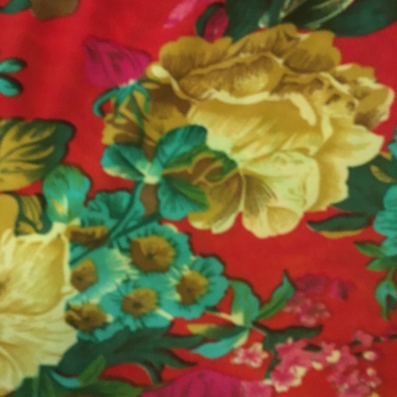 NWOT Red Floral Tube Skirt - Picture 2 of 2